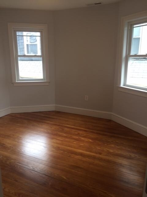 74 Weld Hill St, Boston, MA 02130