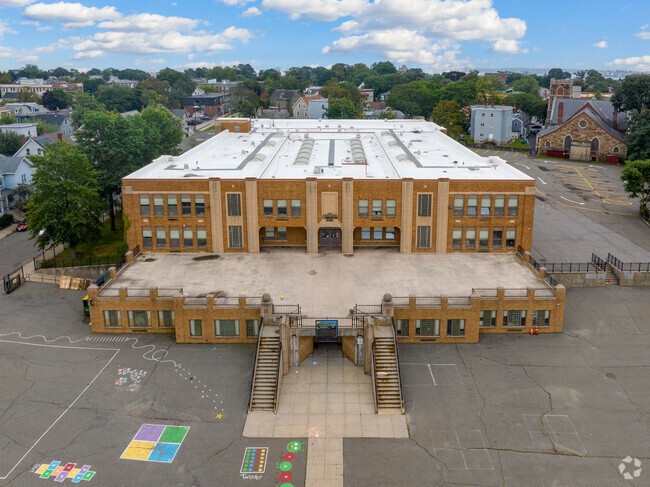 E. J. Harrington Elementary School has a student to teacher ratio of 12 to 1.