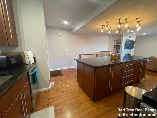 196 Allston St, Allston, MA 02134 - photo 7