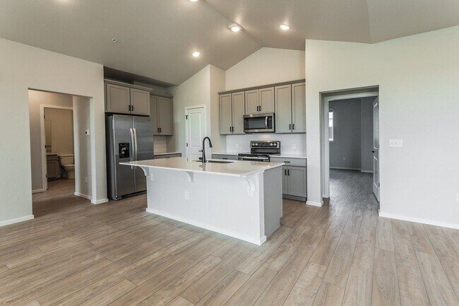 RainDance - Condos, Vanderbilt Plan unit 36923864, Windsor, CO 80550 - photo 5