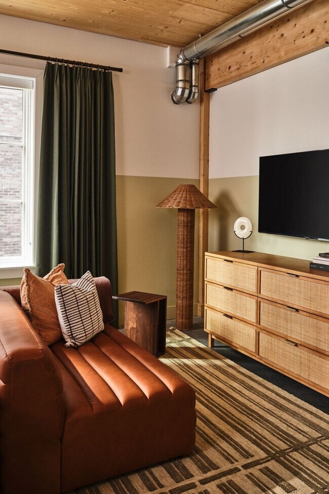 110 Ann St unit ID1321210P, Savannah, GA 31401 - photo 5