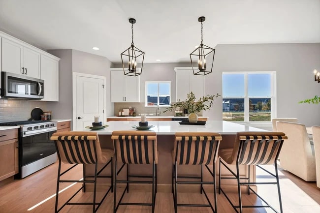 105 Columbia Meadows Ln, O'Fallon, MO 63366 - photo 4