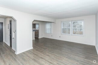 17765 Manderson Rd, Detroit, MI 48203