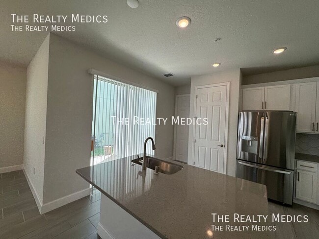 419 Scotsman Place, Debary, FL 32713 - photo 4