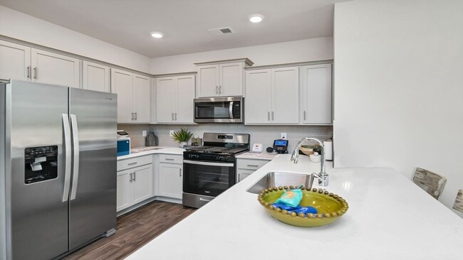 138 Tahoe Dr, Orangeburg, SC 29118 - photo 3