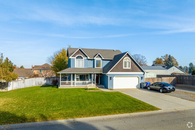 Homes with wrap around porches are found in the Chester neighborhood.