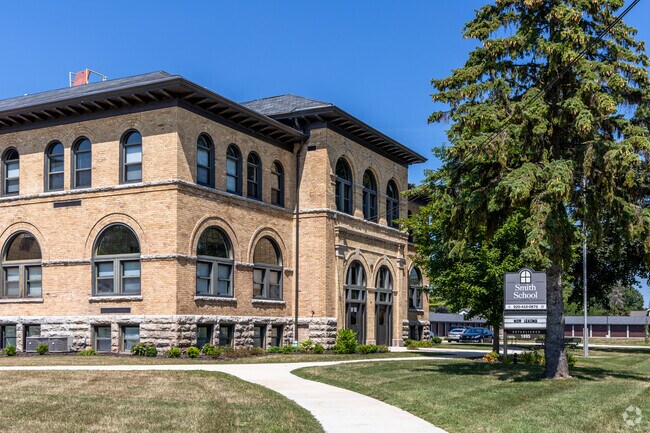 Smith Elementary School has dozens of effective and excellent teachers and staff.