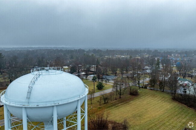 Highpoint offers convenient access to the city while maintaining a suburban feel.