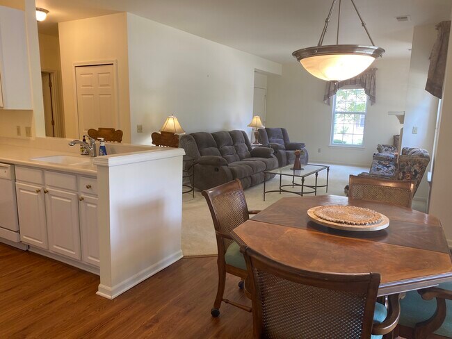 1075 Alameda Blvd, Troy, MI 48085 - photo 6