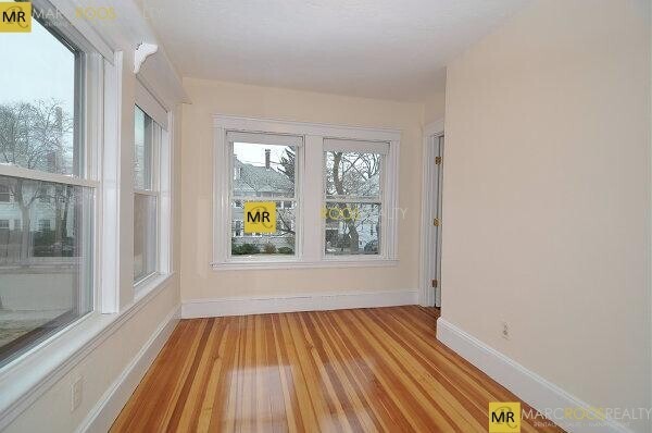 25 Crosby Rd unit 1, Chestnut Hill, MA 02467 - photo 2
