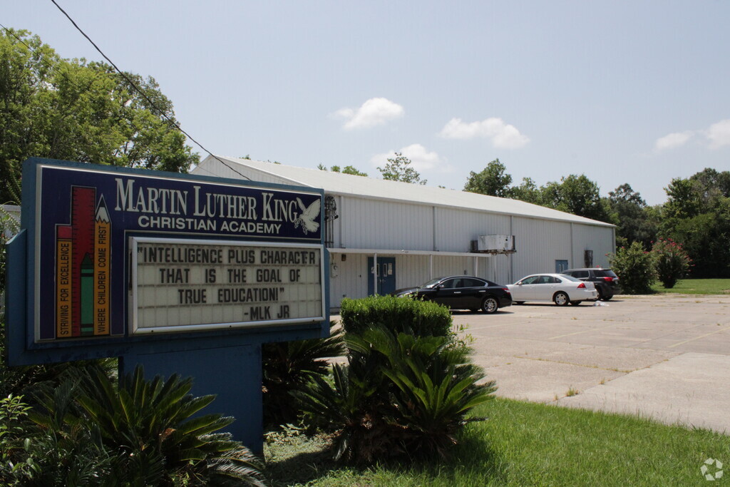 Martin Luther King Jr. Christian Academy provides education in the neighborhood
Mid City North.