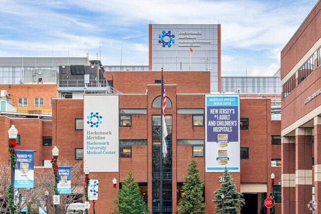 Hackensack University Medical Center, a 950-bed facility, excels in research and healthcare.