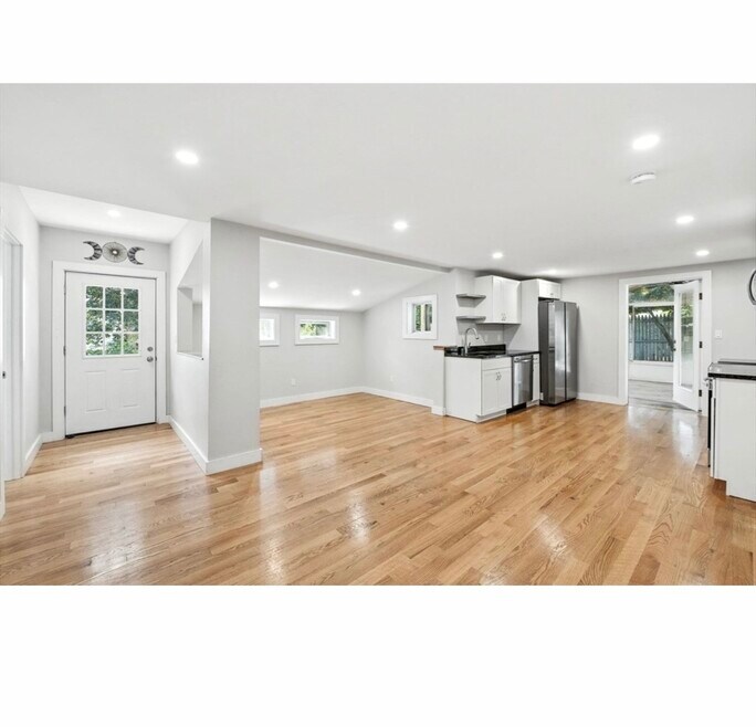 45B Warner St, Gloucester, MA 01930 - photo 1