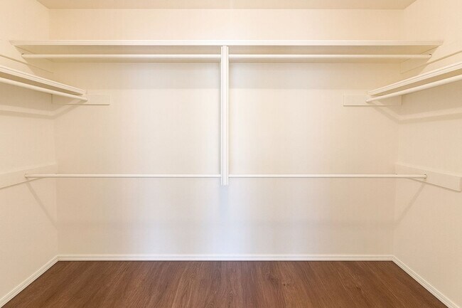 8109 NW Gray Warr Ave, Lawton, OK 73505 - photo 5