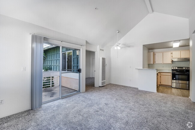 Seasons at Redondo Beach, Redondo Beach, CA 90277 - photo 6