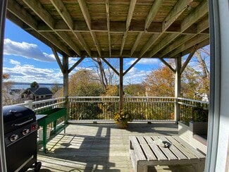 67 Lawton Ave Unit 1, Tiverton, RI 02878