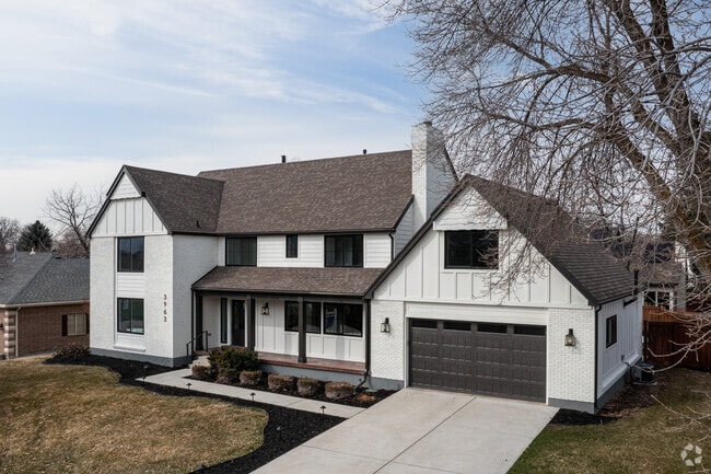 Riverside features contemporary craftsman-style homes with timeless appeal.