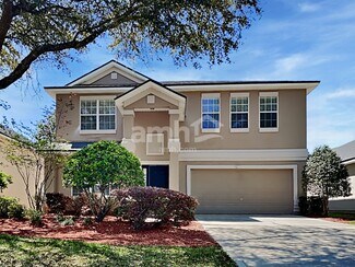 712 Bellshire Dr, Orange Park, FL 32065