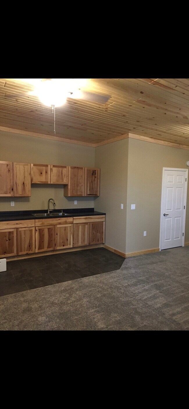 324 Jay St unit 328, La Crosse, WI 54601 - photo 7