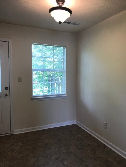 1025 Winners Cir unit B, Bowling Green, KY 42103 - photo 4