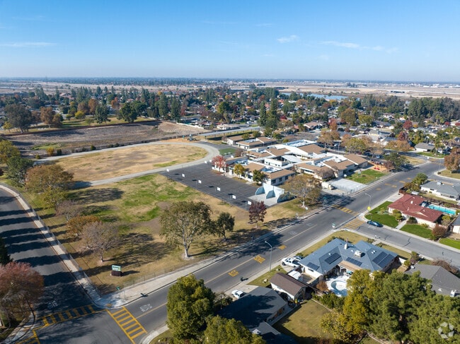Quailwood Elementary serves K-6th grade levels in Bakersfield, Ca.