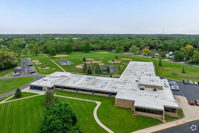 Tecumseh Acres Early Learning Center is a public elementary in the south side of Tecumseh.