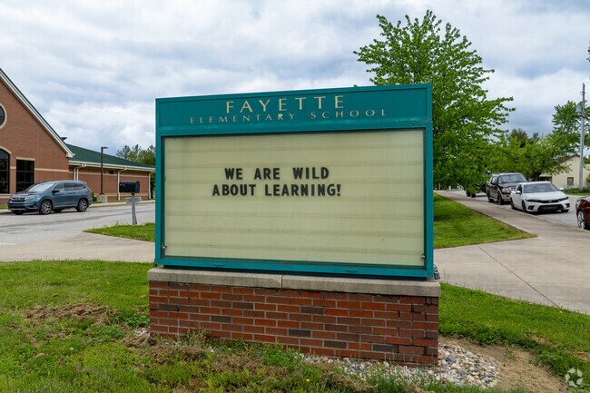 Fayette Elementary Public Elementary School pylon.