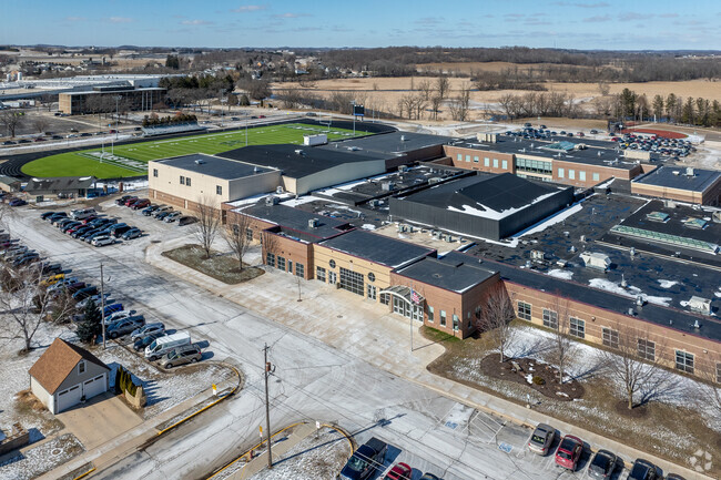 Residents in Kewaskum, WI can send their children to Kewaskum High School.
