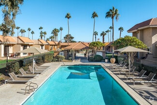 40890 Sandy Gale Ln, Palm Desert, CA 92211