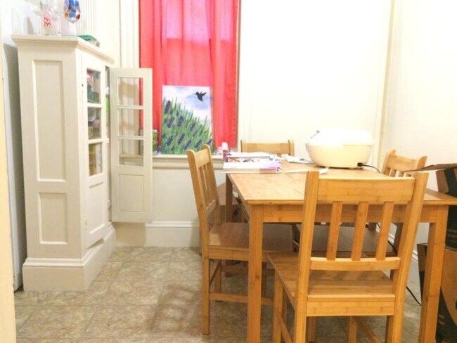 1626 Massachusetts Ave unit 7, Cambridge, MA 02138 - photo 3