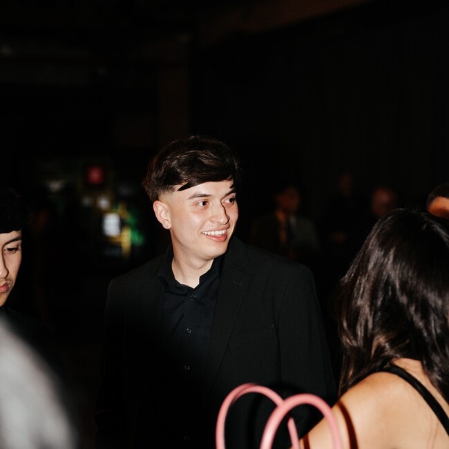 Agent Photo