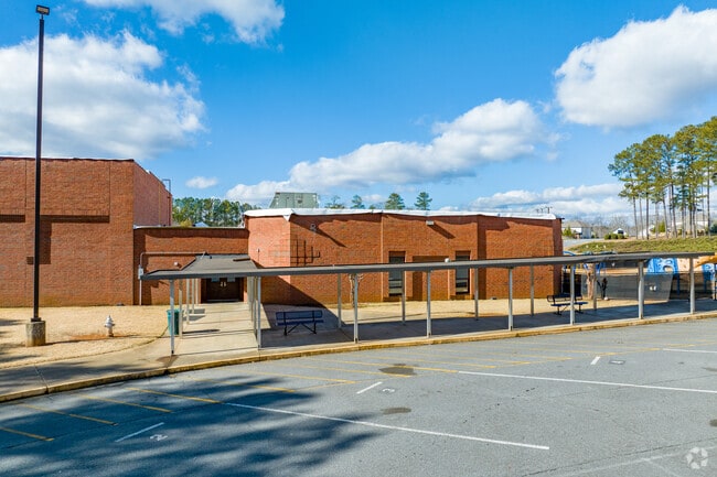 Sixes Elementary School has over 700 students.