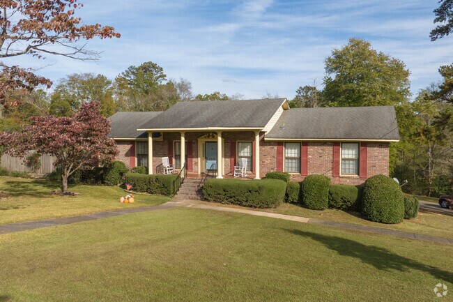 Brick homes are abundant in Liberty Highlands.