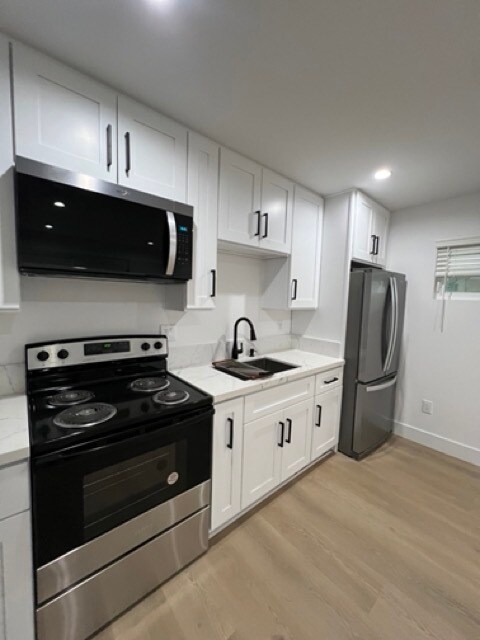 24332 Chestnut St Newhall, CA 91321, Santa Clarita, CA 91321 - photo 7