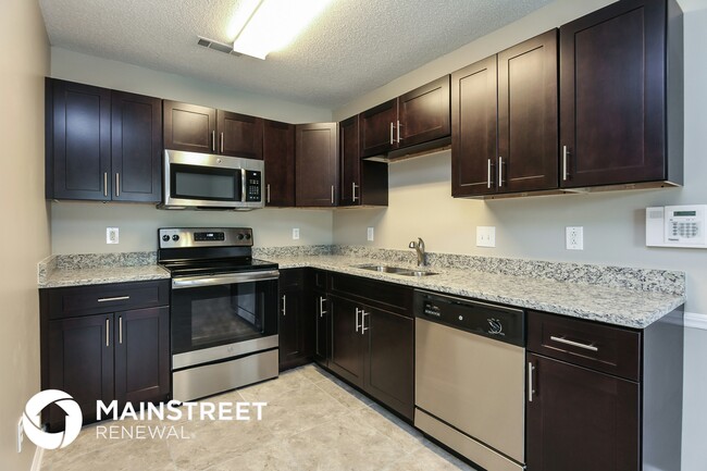 157 Westmont Dr, Winston Salem, NC 27104 - photo 6