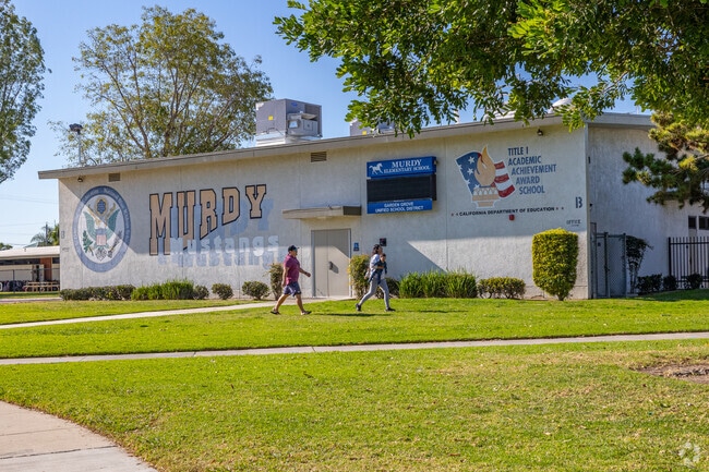 John Murdy Elementary School is home of the Mustangs.