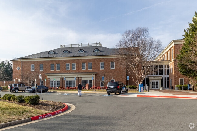 City Hall is a great resource for residents living in Fairfax.