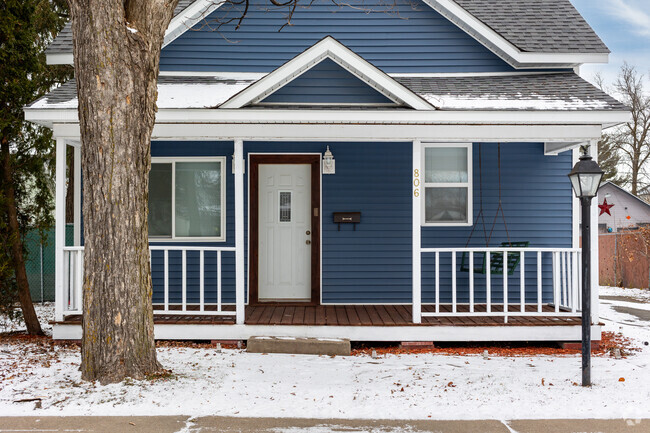 Bungalow homes in Longfellow emphasize functionality and craftsmanship.