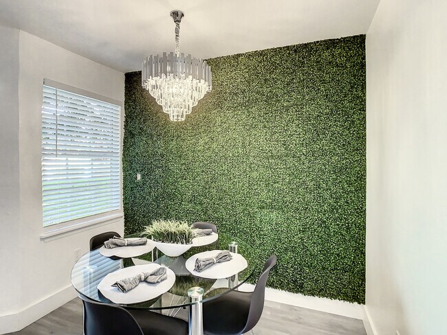 7200 Westpointe Blvd unit 1511, Orlando, FL 32835 - photo 7