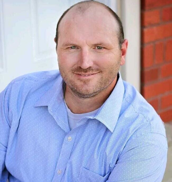 Agent Photo