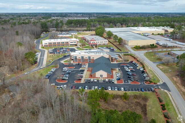 East Wake Academy scores a B from Niche.Com.