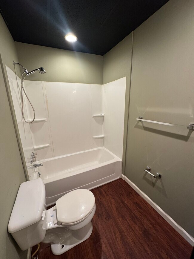 350 Jefferson St unit 1, Rochester, PA 15074 - photo 5