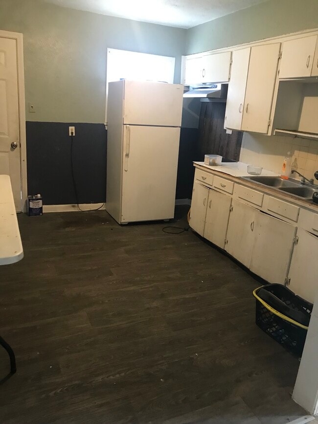 229 Vera Cruz St, Corpus Christi, TX 78405 - photo 4