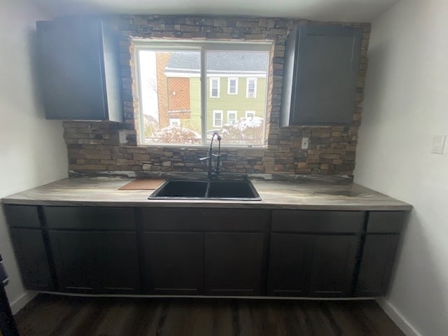 414 7th St unit 1, Buffalo, NY 14201 - photo 1