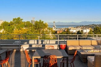 1321 E John St, Seattle, WA 98102
