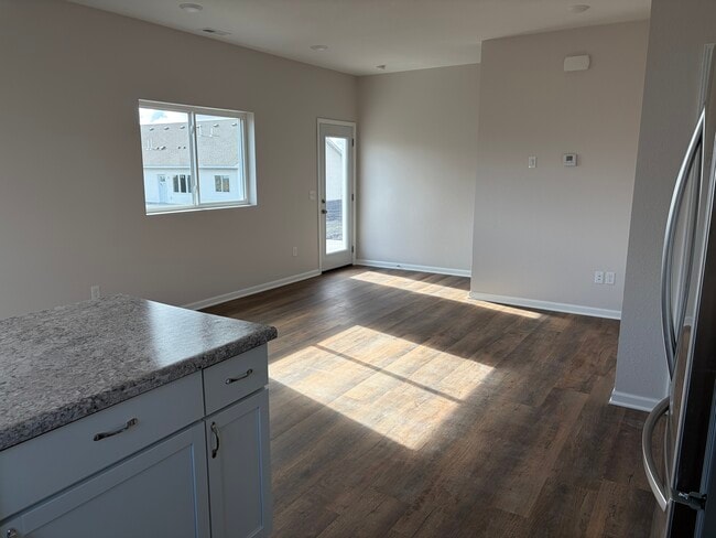 3125 Scotch Ln, Mankato, MN 56001 - photo 4