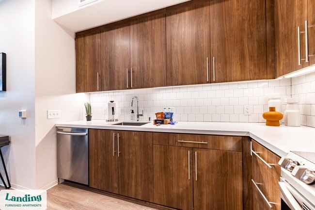 372 Fourth Ave unit 601, San Diego, CA 92101 - photo 3