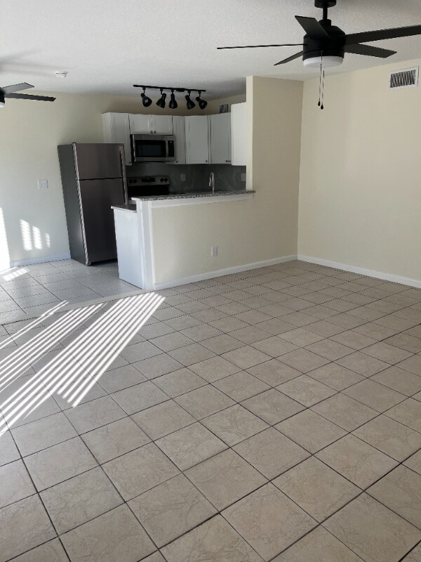 1884 Agora Cir SE unit 101, Palm Bay, FL 32909 - photo 2