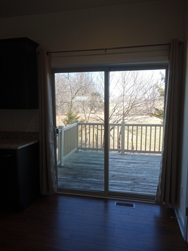 78 Katelyn Dr, New Oxford, PA 17350 - photo 3