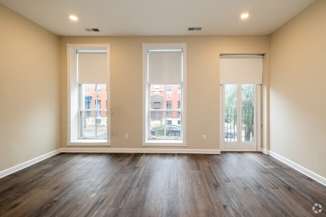 Studio - 480SF